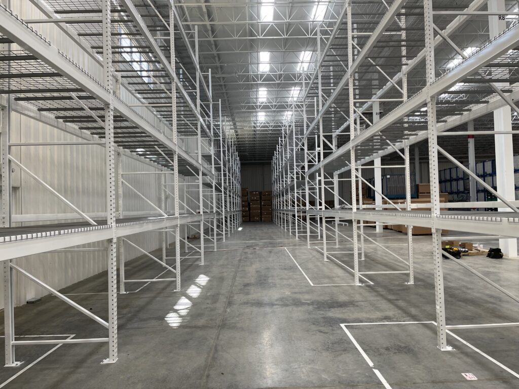 Pallet Rack with Wire Decking | Warehouse Optimizers Inc